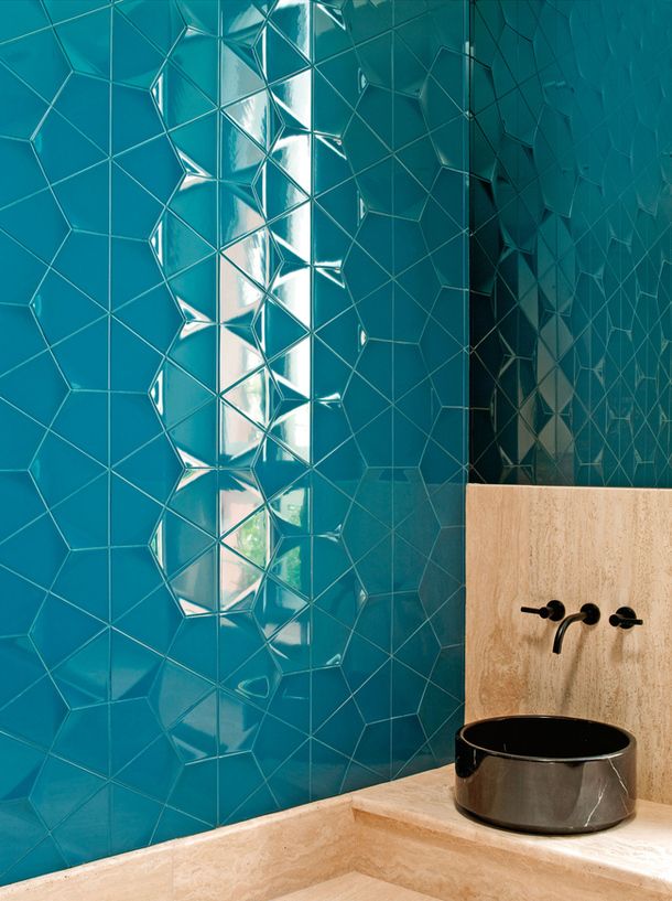 blue_bathroom_wall_tile_37