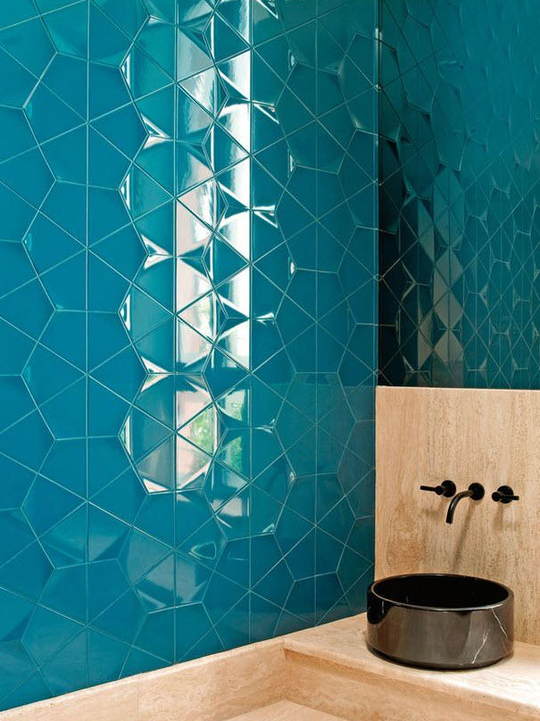 blue_ceramic_bathroom_tile_3