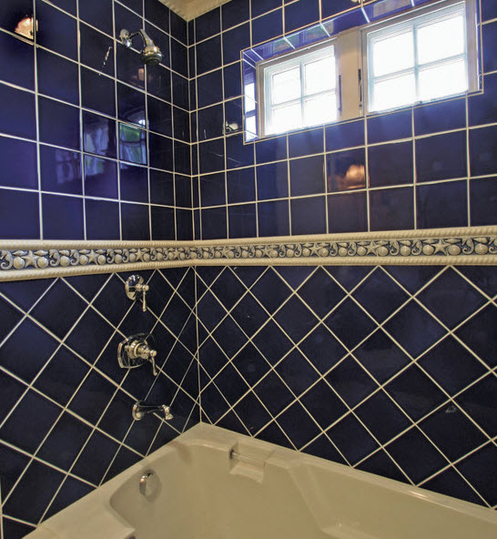 blue_ceramic_bathroom_tile_6