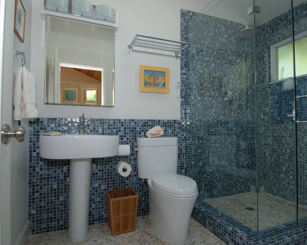 blue_ceramic_bathroom_tile_7