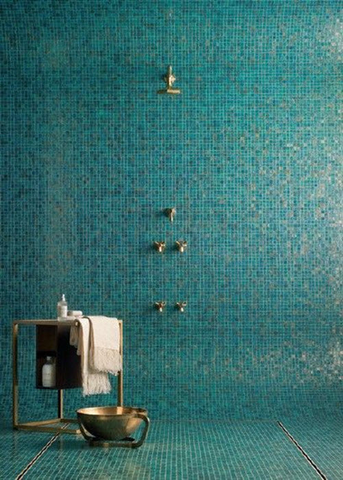 blue_glass_mosaic_bathroom_tiles_13