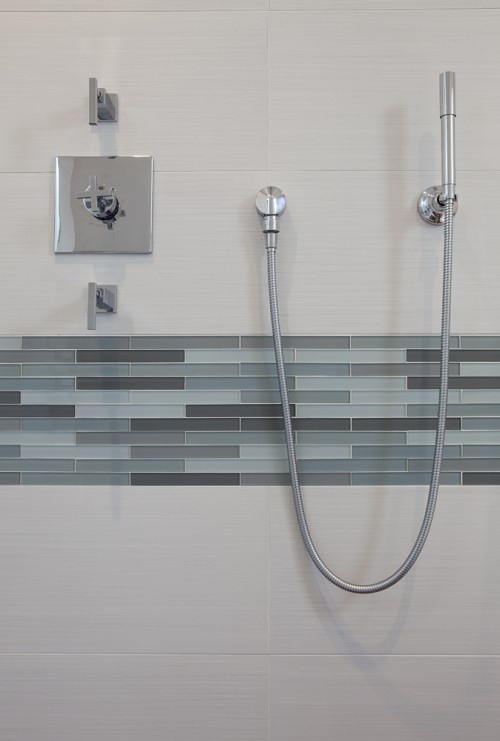 blue_gray_bathroom_tile_28