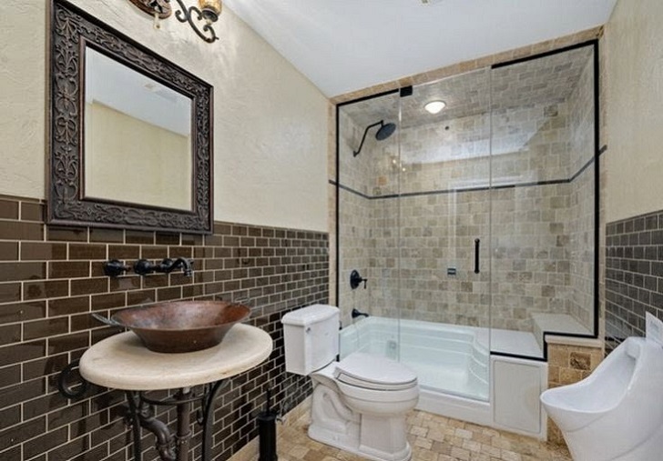 chocolate_brown_bathroom_tiles_18