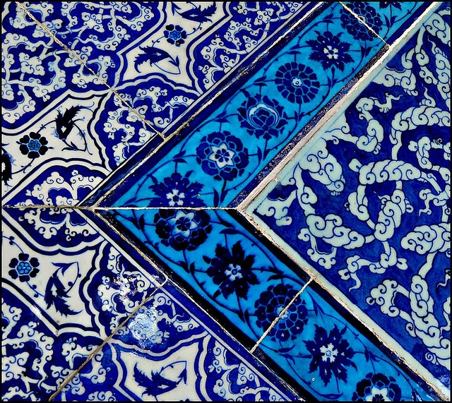 cobalt_blue_bathroom_floor_tiles_18