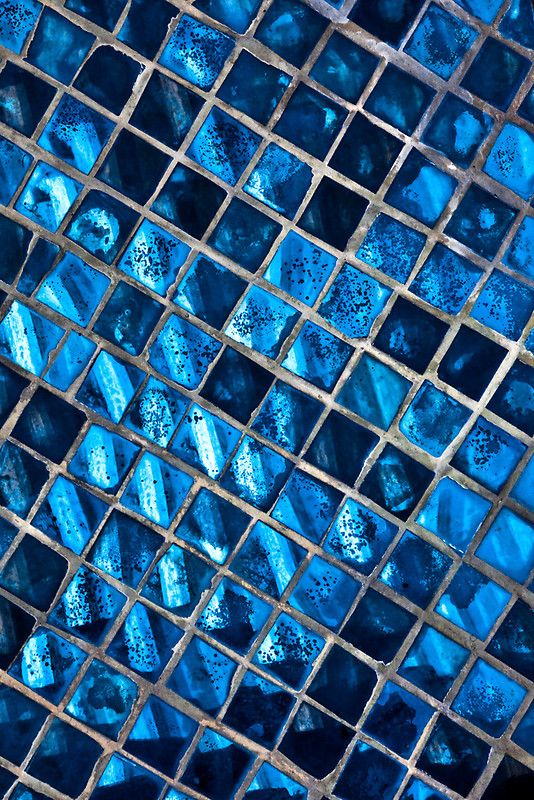 cobalt_blue_bathroom_tile_2