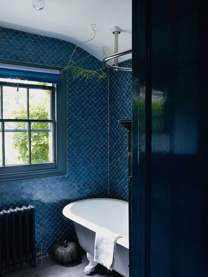 cobalt_blue_bathroom_tile_5