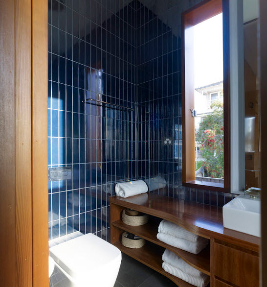 dark_blue_bathroom_tile_36