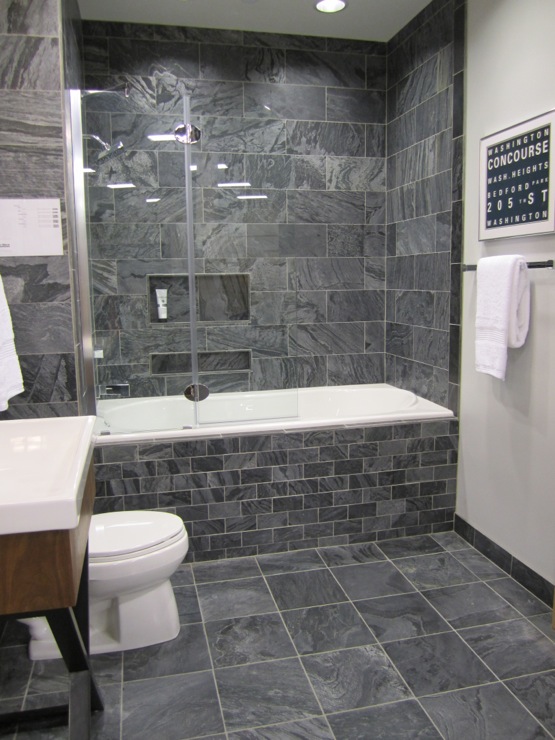 gray_bathroom_wall_tile_32