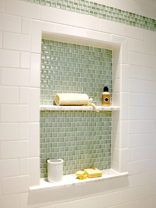 green_bathroom_tile_2