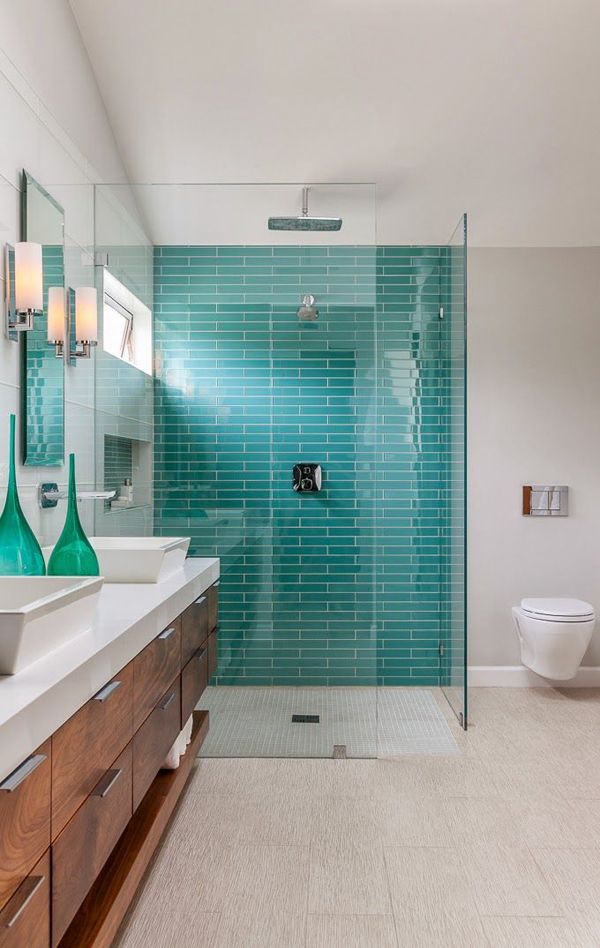 green_glass_bathroom_tile_11