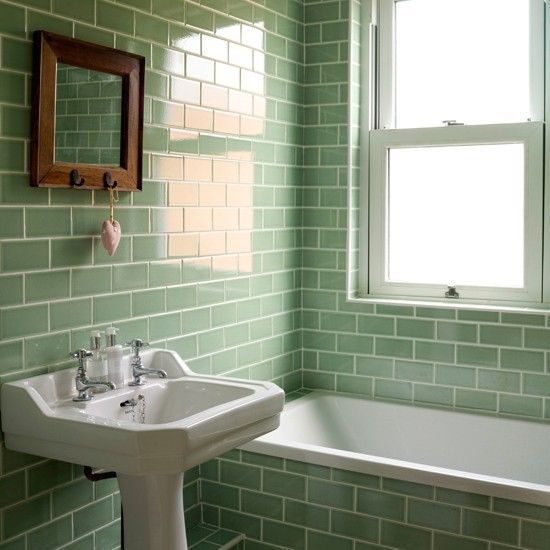 green_glass_bathroom_tile_31