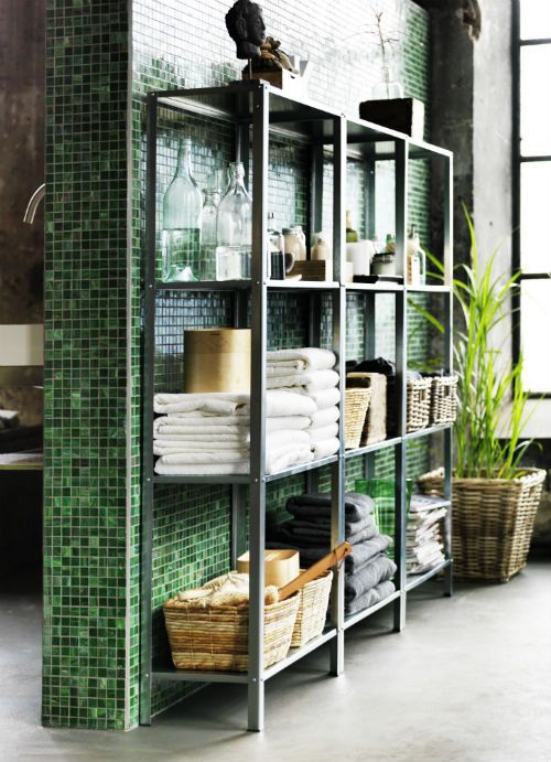 green_wall_tiles_for_bathroom_18