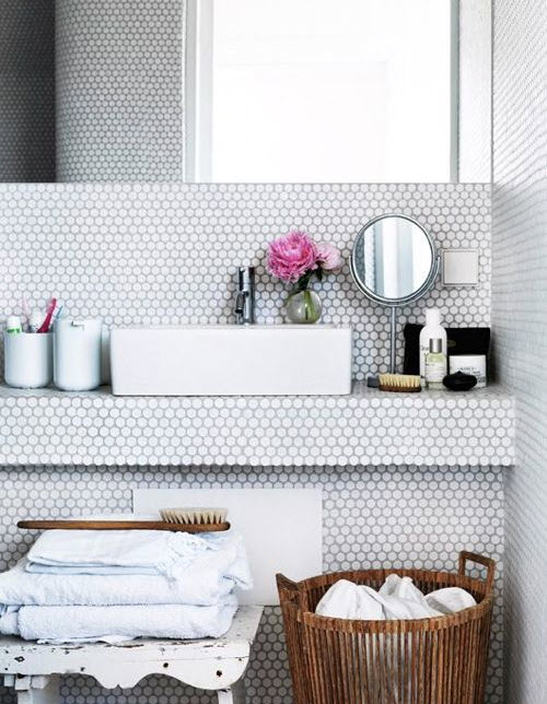 grey_mosaic_bathroom_wall_tiles_25