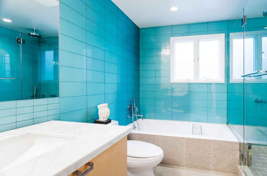 large_blue_bathroom_tiles_31