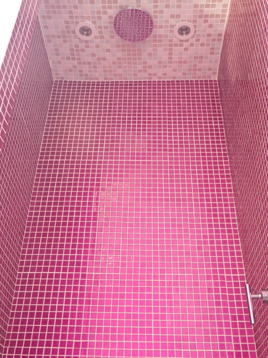 pink _glitter_bathroom_tiles_7