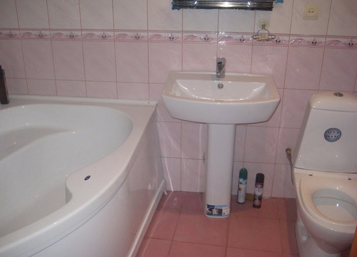 pink_bathroom_floor_tiles_29