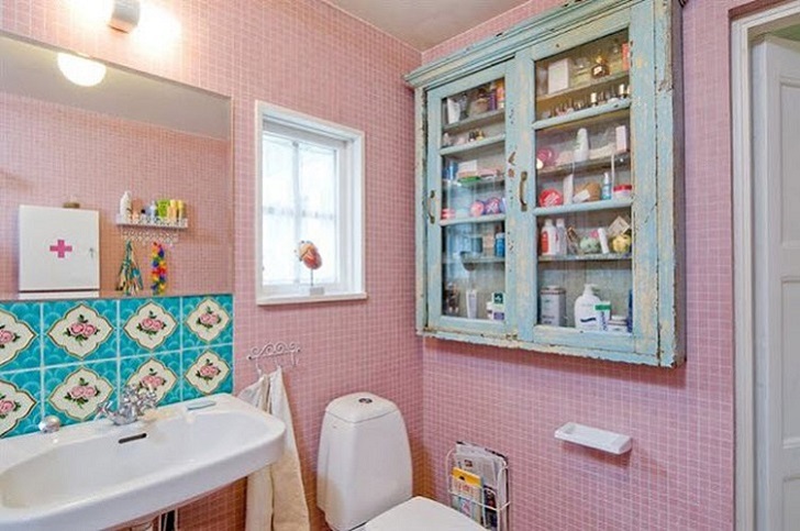 pink_bathroom_wall_tiles_16