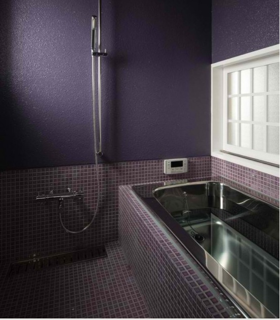 purple_bathroom_wall_tiles_29