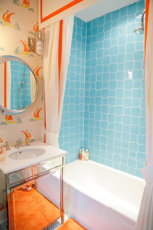 retro_blue_bathroom_tile_11