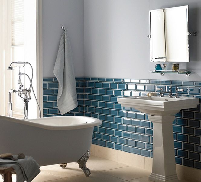 retro_blue_bathroom_tile_21