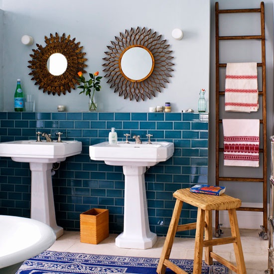 retro_blue_bathroom_tile_40