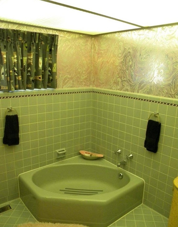 retro_green_bathroom_tile_34