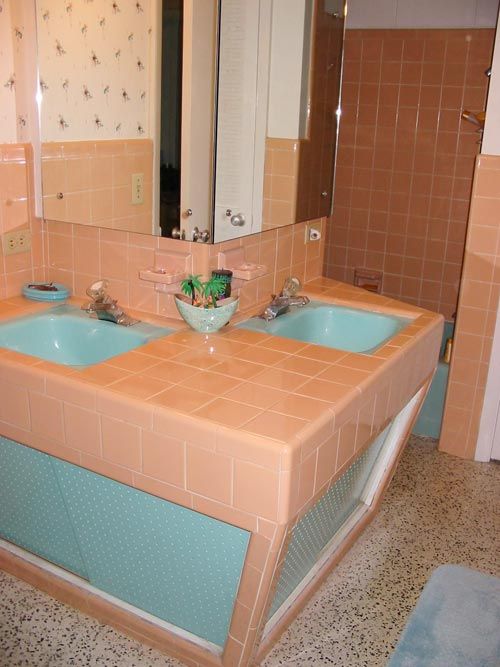 retro_pink_bathroom_tile_16