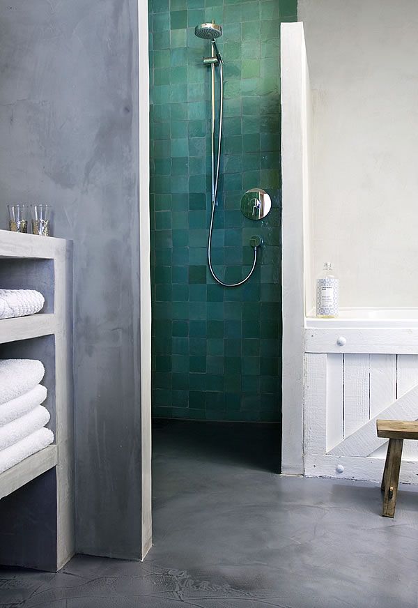 blue_green_bathroom_tile_7