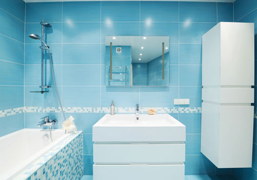 Light-Wall-Blue-Bathroom-Design