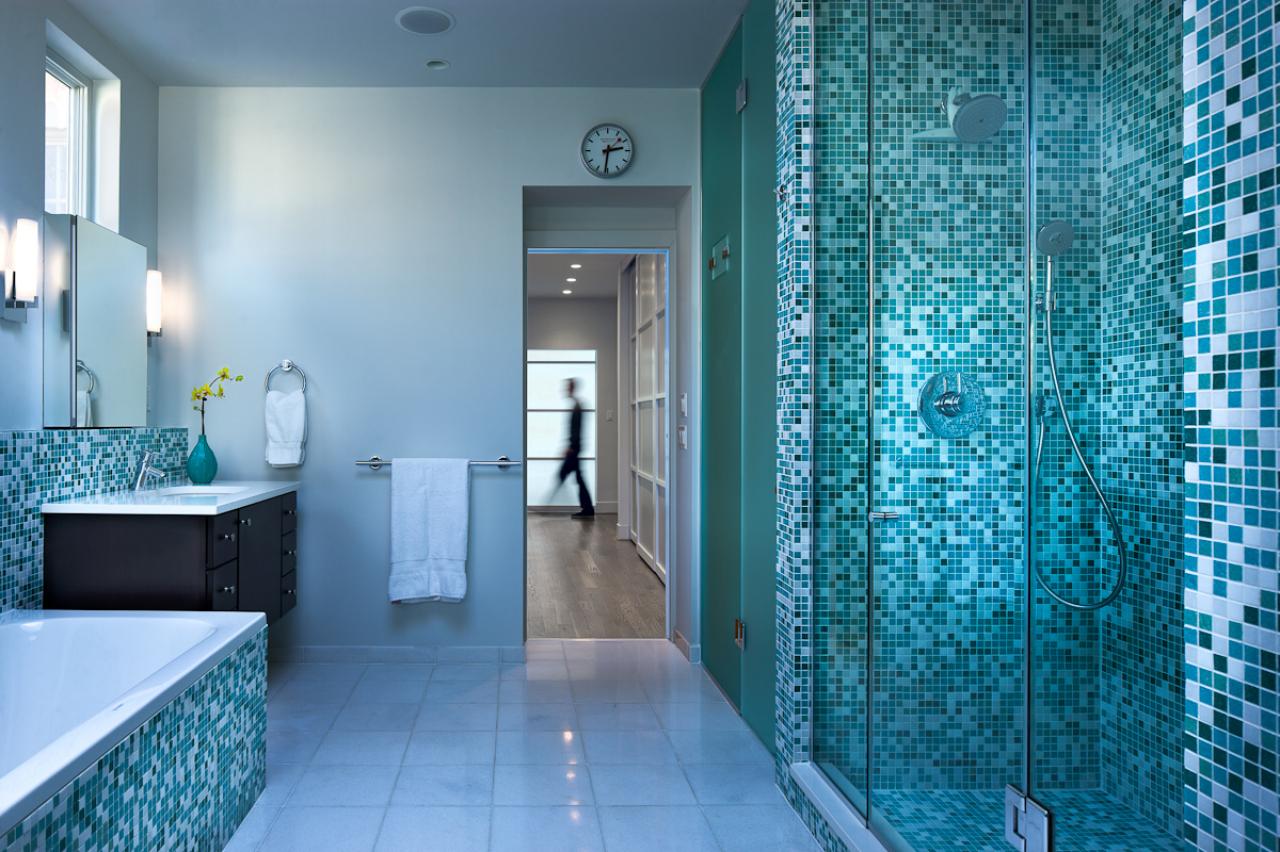 Wiebenson-and-Dorman-Architects_Walker-Residence-master-bathroom.jpg.rend.hgtvcom.1280.853