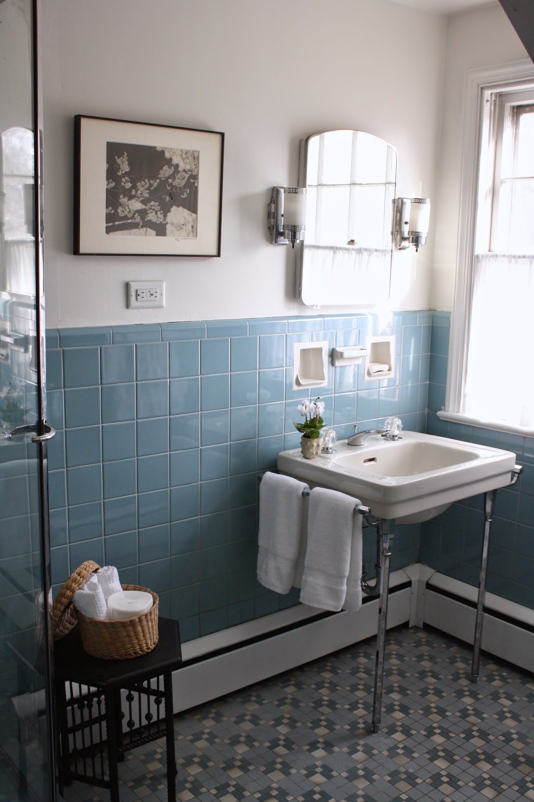 40 vintage blue bathroom tiles ideas and pictures 2022 40 vintage blue bathroom tiles ideas and pictures 2022