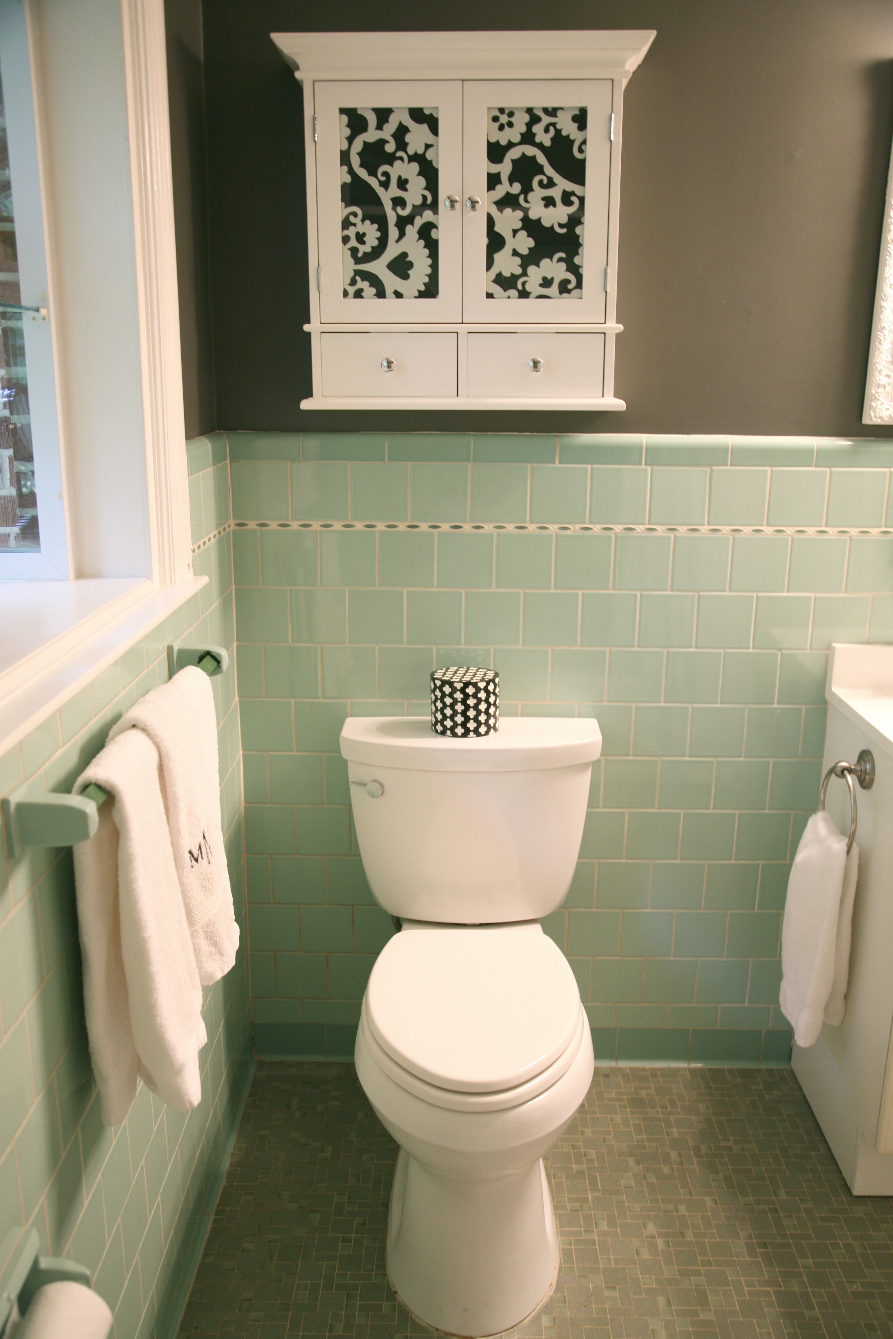 35 seafoam green bathroom tile ideas and pictures 2020