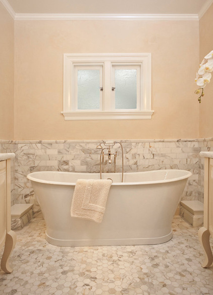 43a193180c9d9f68_1000-w422-h582-b0-p0--traditional-bathroom