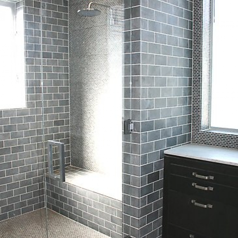 65922-simple-bathroom-tile-design_800x600