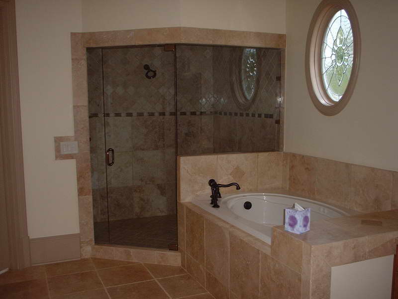 Ceramic-Tile-Patterns-for-Showers-With-Tissue-Box