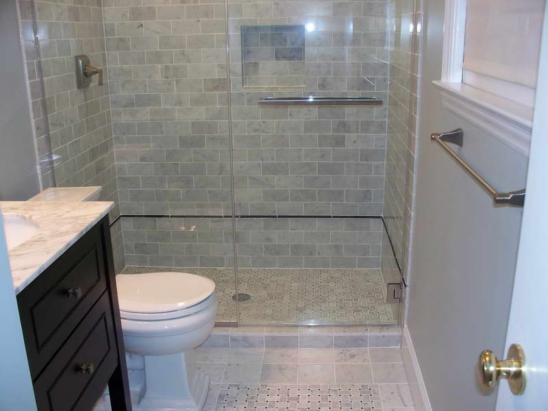 Popular-Toilet-Bathroom-Tile-Ideas-With-White