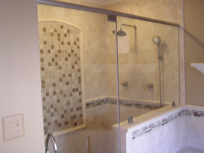 Remodeling-Bathroom-Tiled-Showers-Designs-Pictures