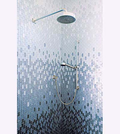 glass-tile-shower-bathroom-tile-ideas-for-small-spaces