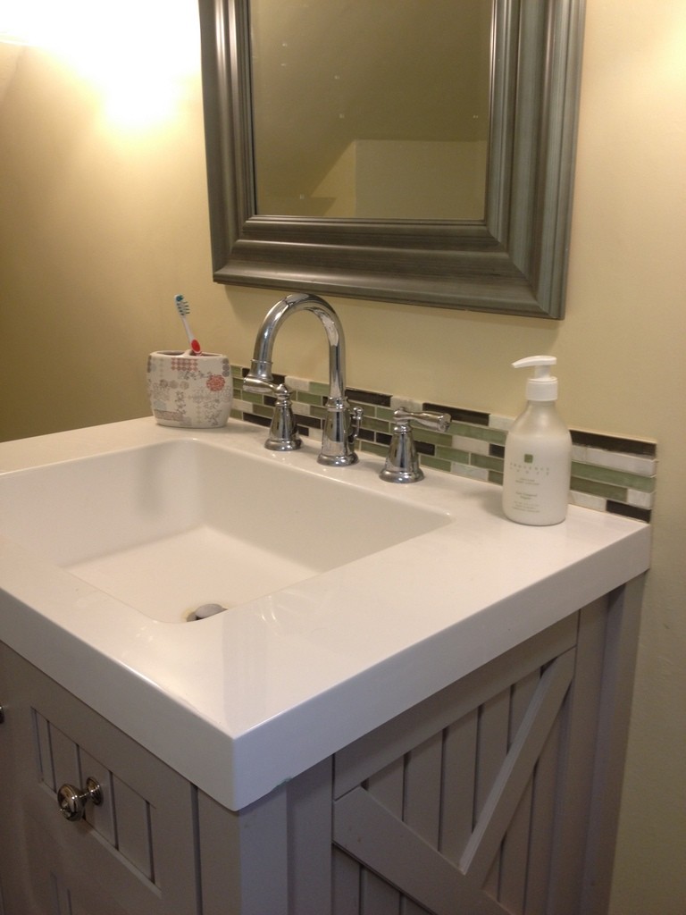 sink-backsplash-ideas-20-bathroom-handsome-furniture-for-bathroom-design-ideas-using-rectangular-farmhouse-bathroom-sinks-along-with-black-and-white-glass-tile-bathroom-backsplash-and-curve-steel-bat