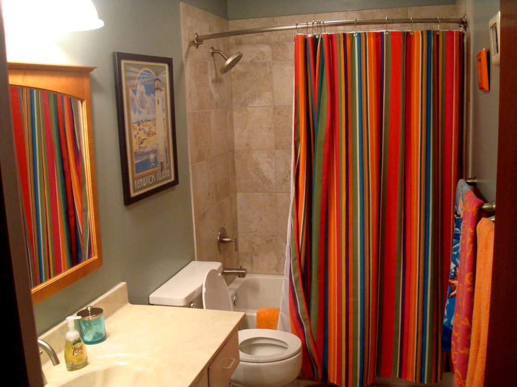 beautiful-brilliant-casual-bathroom-curtain