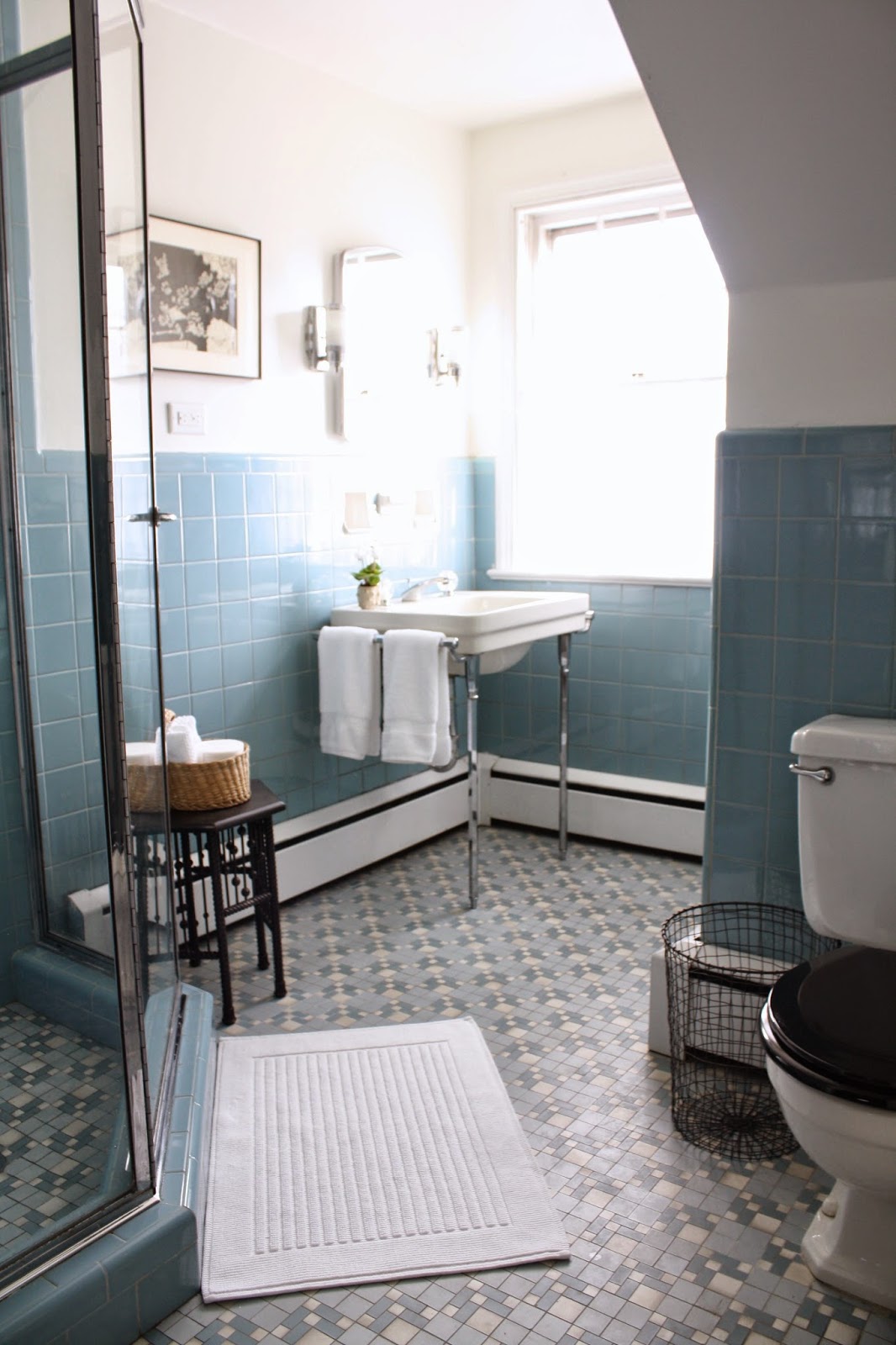 33 amazing pictures and ideas  of old  fashioned bathroom  