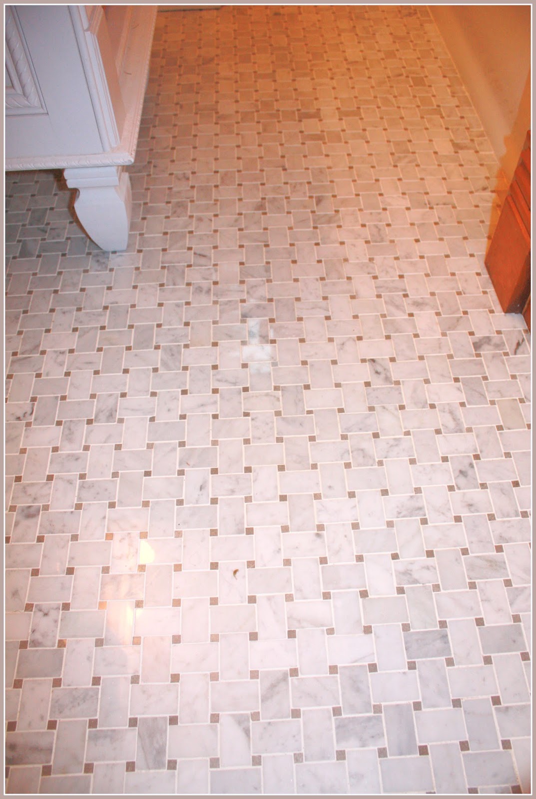 floor-design-top-notch-bathroom-decoration-using-white-marble-basketweave-tile-for-bathroom-flooring-design-ideas-beautiful-white-marble-basketweave-tile-for-flooring-design-ideas