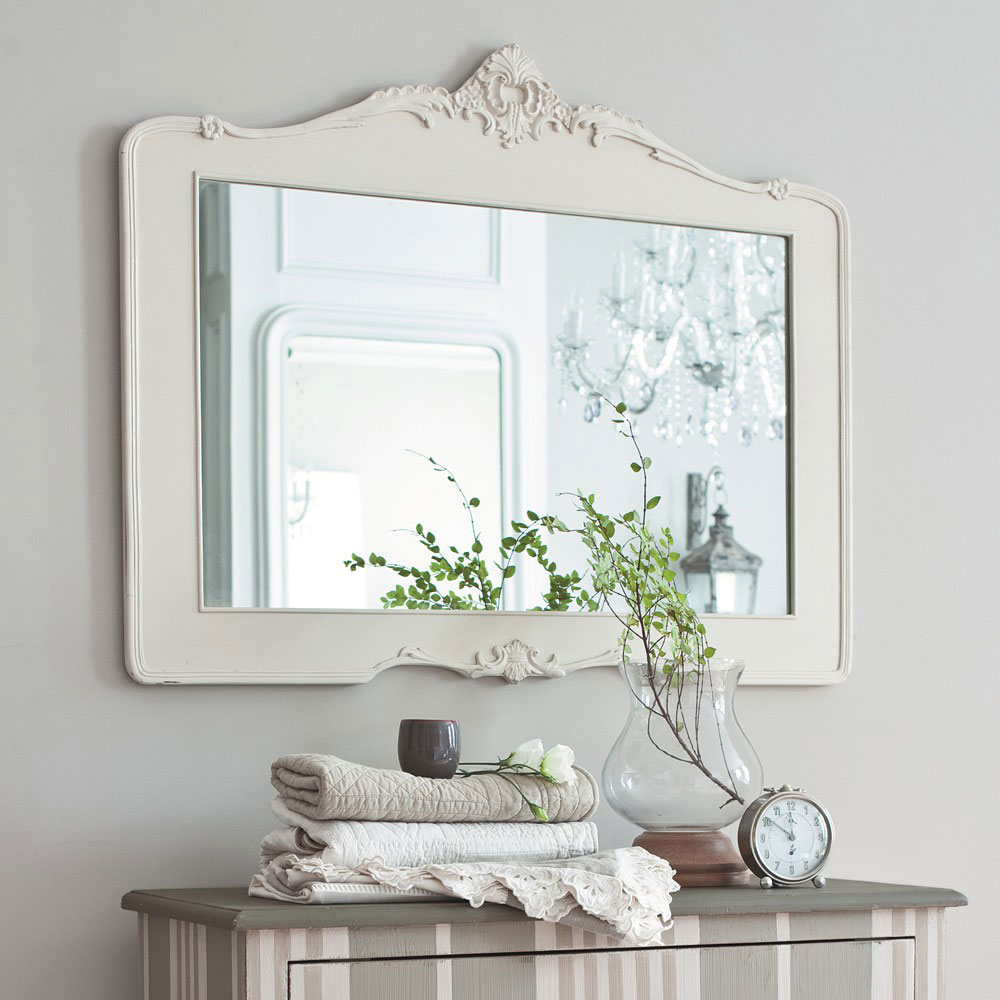 marvellous-white-victorian-frame-mirror-design-ideas-also-towel-and-elegant-bathroom-vanities-as-well-as-glass-vase