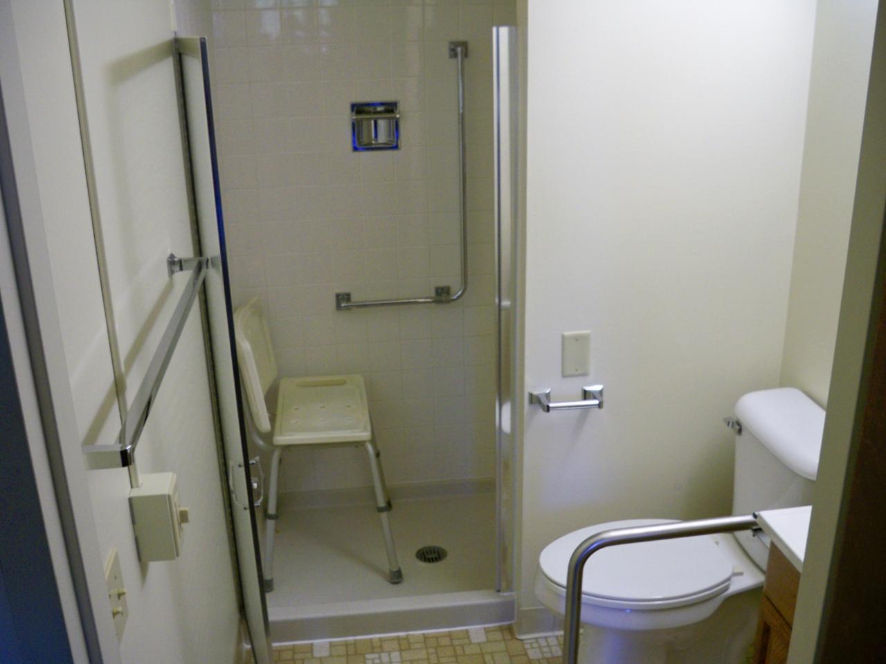 retro-bathroom-design-shower-door-open-large