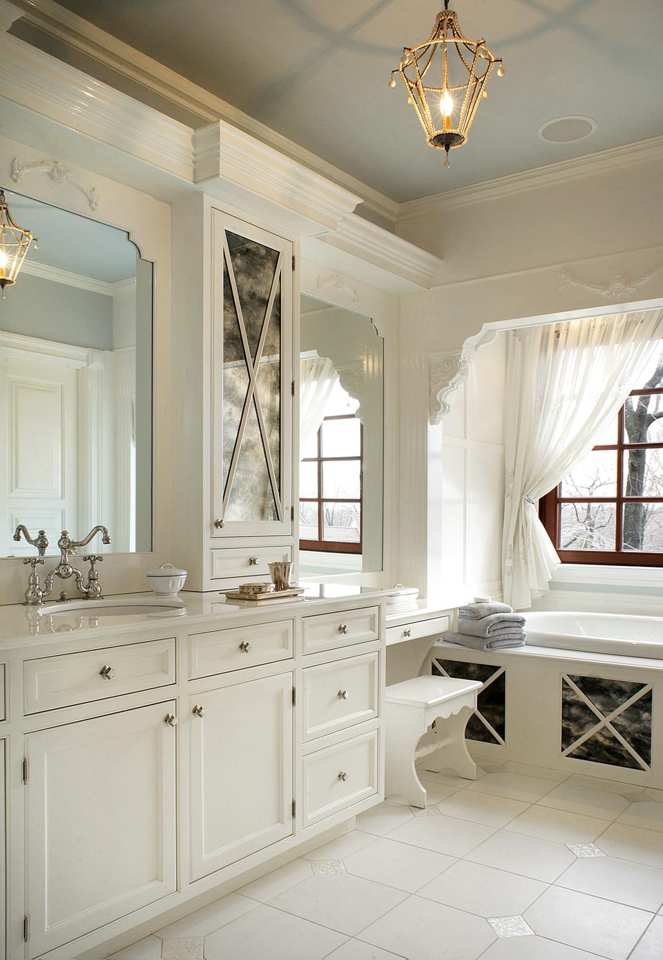 30 amazing ideas and pictures of Victorian style bathroom ...