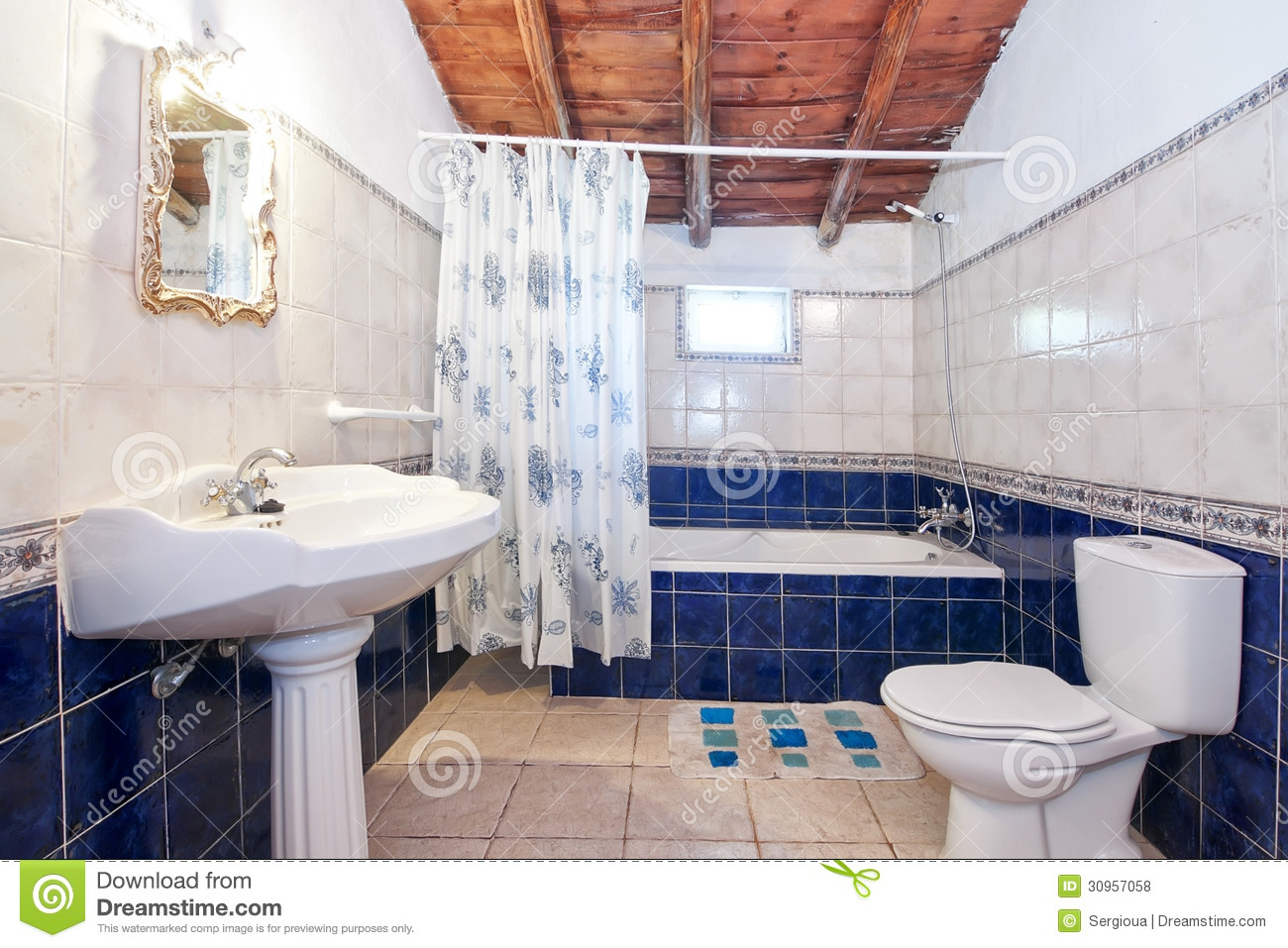 vintage-retro-bathroom-decoration-blue-tiles