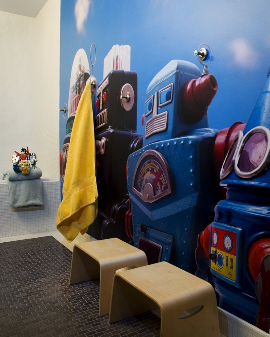 Cool-Kids-Bathroom-Decor-Ideas-with-Robot-Wallpaper-Murals-Designs-915x1143