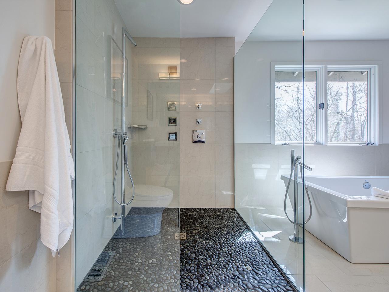 RS_Joni-Spear-white-contemporary-bathroom-shower_h.jpg.rend.hgtvcom.1280.960 (1)