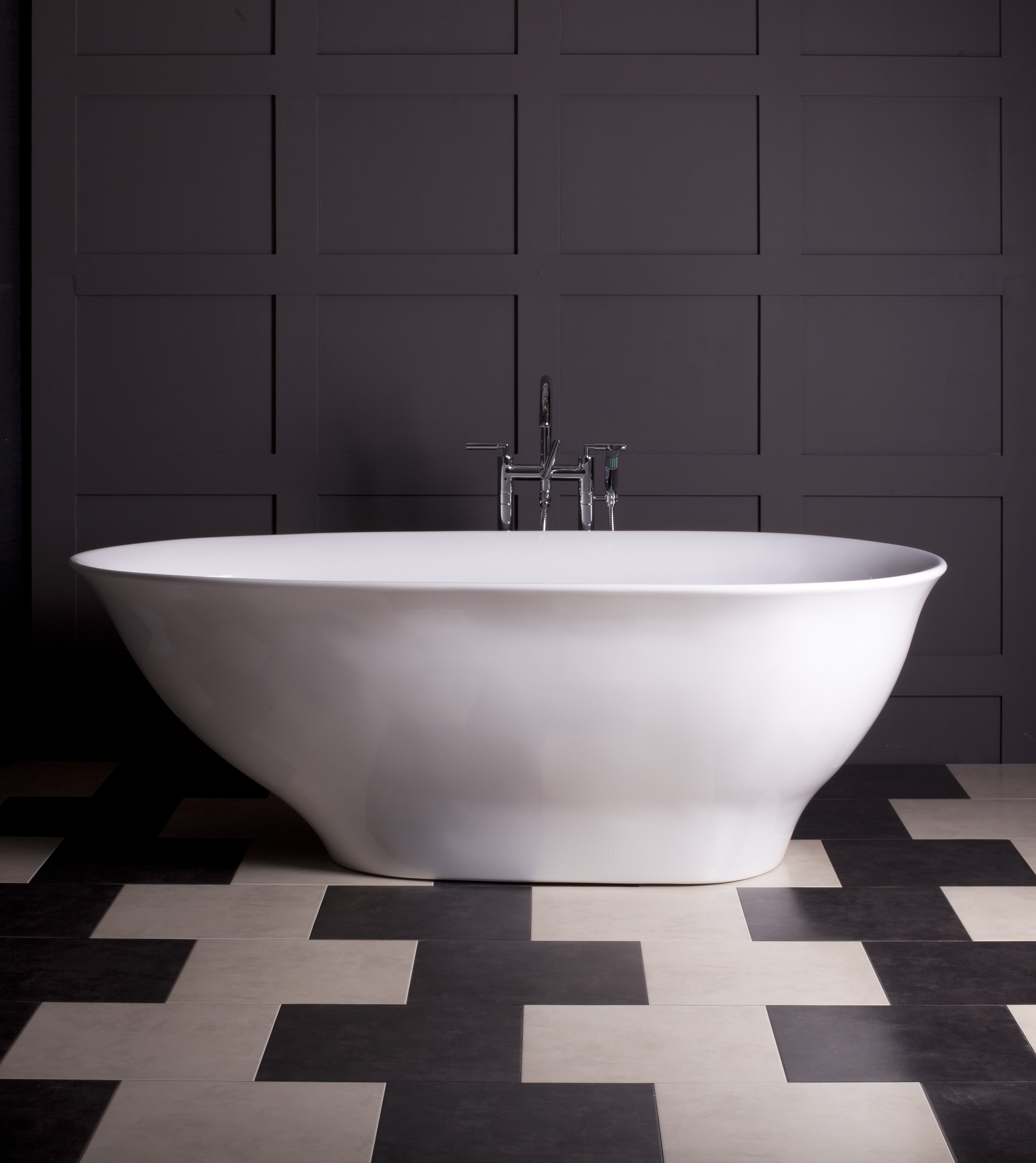 bathroom-inspiration-unique-white-porcelain-soaking-freestanding-bathtub-over-black-and-white-ceramic-floors-and-wooden-wall-panels-as-inspiring-vintage-bathroom-decors-admirable-vintage-bathroo