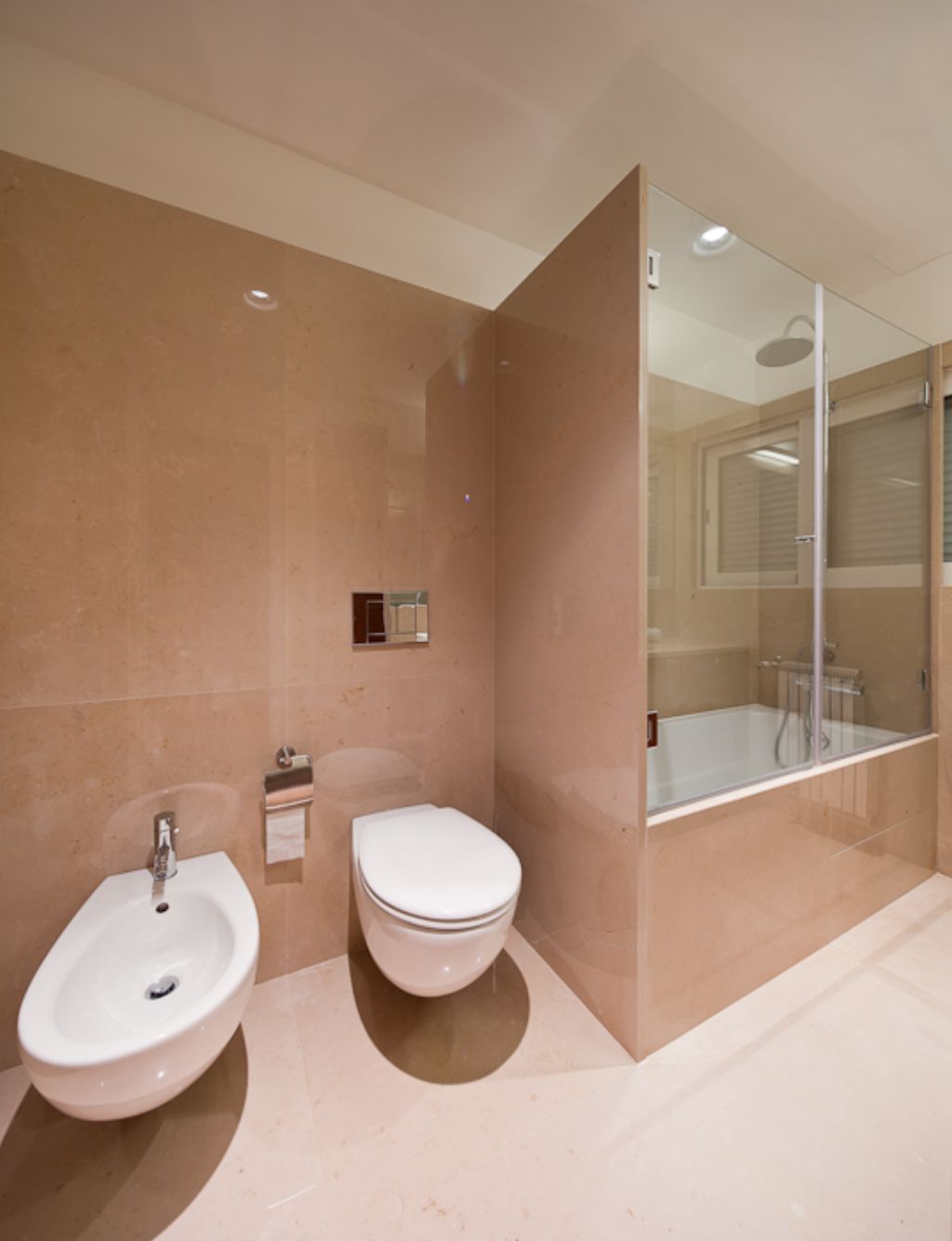 beautiful-luxury-bathroom-design-apartment-remodeling-ideas